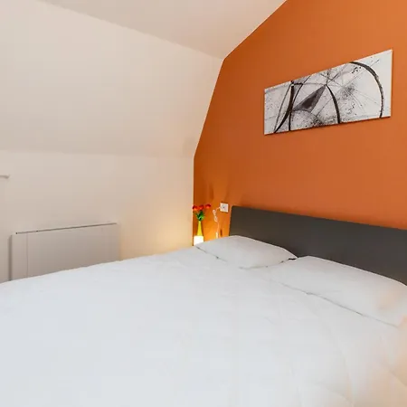 Casa Claudia 3 By Design شقة بيلانو